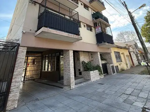 General Paz 2200, Piso 1