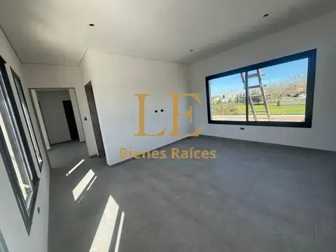 CASA VENTA EN EL CANTON