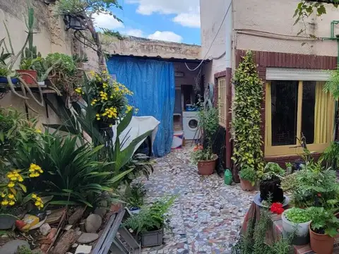 Depto Tipo Casa en Venta de 4 dormitorios