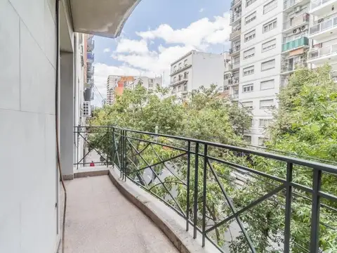 Avenida Rivadavia 4100, Piso 2