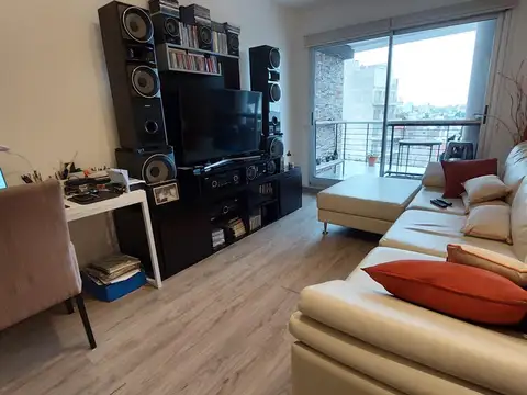 3 amb cochera cfte abierto al este, gran Balcón, P Chacabuco