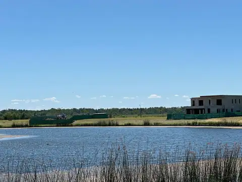 VENTA Puertos del Lago Amarras Lote al Agua
