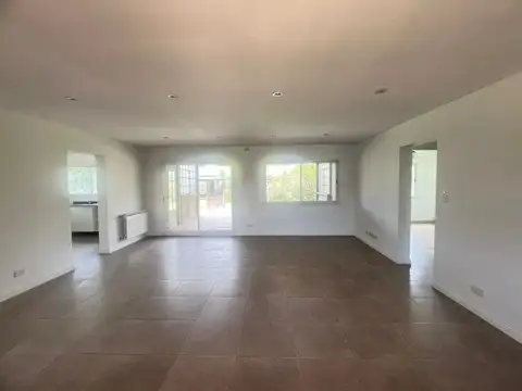 Casa en Alquiler en Santa Isabel, USD 850
