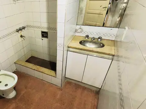 Deán Funes 2500, Piso PB