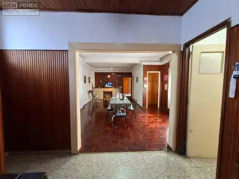 EXCELENTE PH 4 AMBIENTES EN 1º PISO AL CONTRAFRENTE | SIN EXPENSAS | VILLA URQUIZA