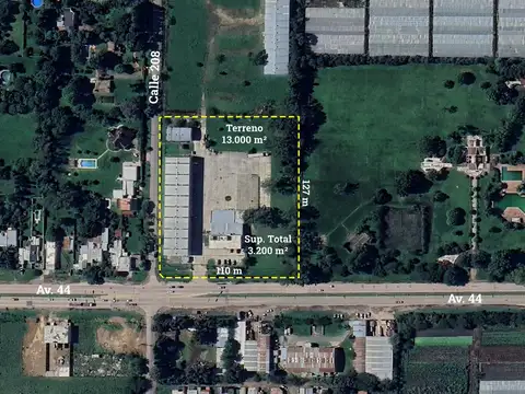 Av. 44 esquina 208