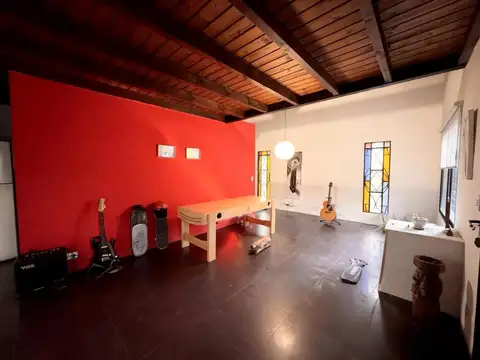 Casa en Venta con 1 cochera