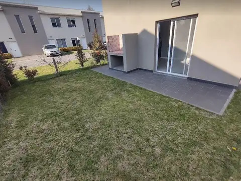Departamento en Venta en Villa Rosa, USD 95.000