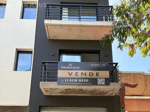 Local en Coghlan