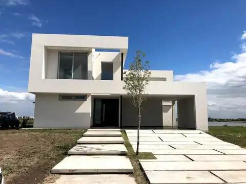 Casa en Venta en Puertos - Muelles, USD 550.000
