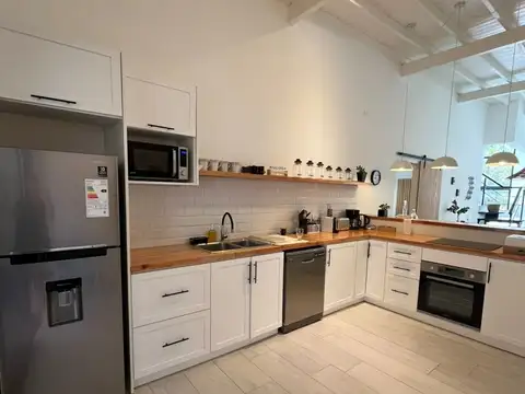 Casa 4 ambientes con 1 baño