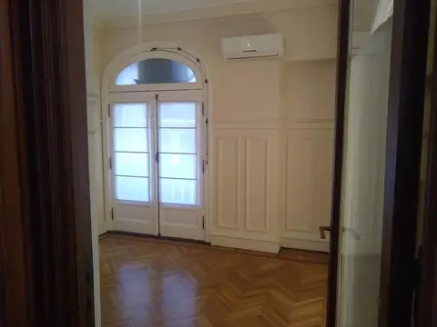 Oficina en Alquiler en Retiro, USD 12