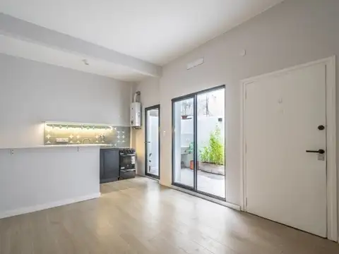 Depto Tipo Casa en Venta de 2 ambientes