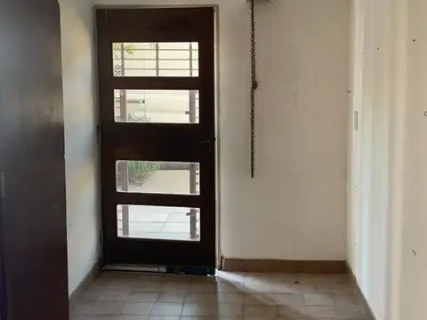 LOCAL COMERCIAL - 25 M2- MUY BAJAS EXPENSAS- APTO CASI TODO RUBRO