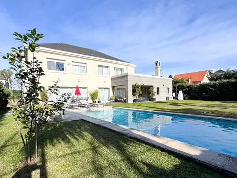 Casa  en Alquiler en Quilmes, G.B.A. Zona Sur, Argentina