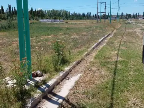 Terreno en Venta en Cinco Saltos, USD 13.000