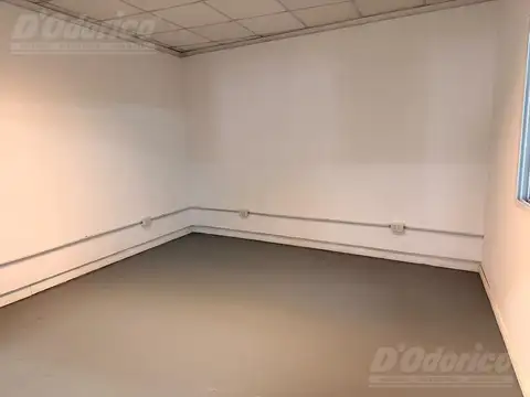 Depósito en alquiler en Caballito.