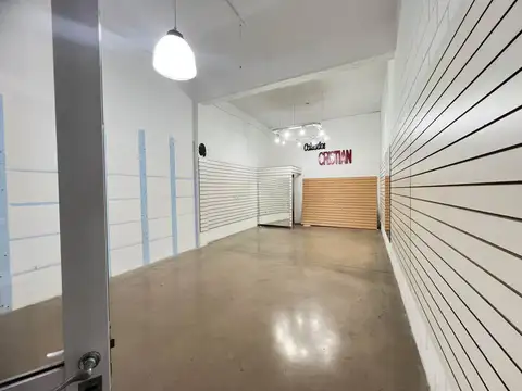 Local en Alquiler A Estrenar