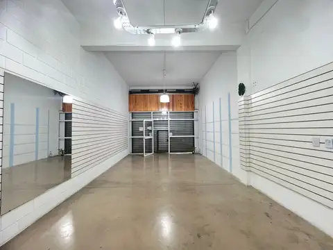 Local en Alquiler en Bella Vista, $ 950.000