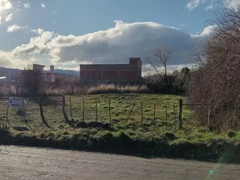 Lote en Venta en Trevelin 692 mts2 con Servicios 