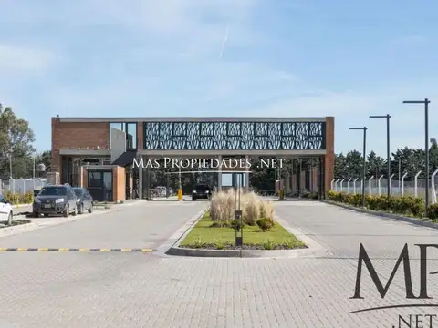 Lote en venta interno en Barrio Canning Chico 100