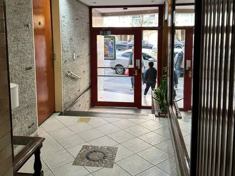 Departamento en Venta en Parque Chacabuco, USD 160.000