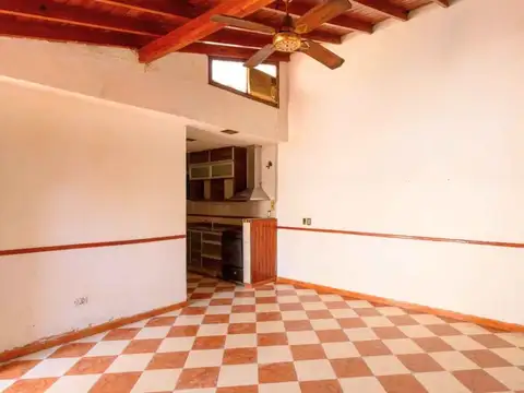 Depto Tipo Casa en Venta 35 años