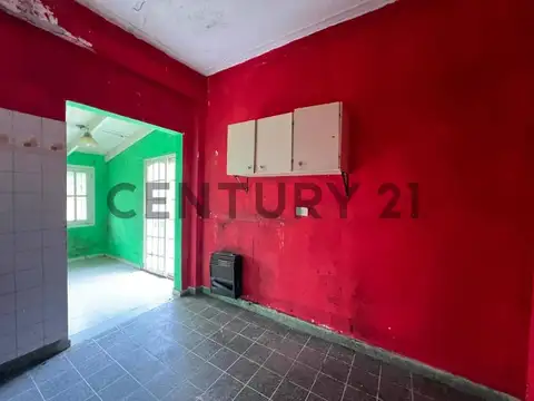 CASA A REFACCIONAR 2 DORMITORIOS LA PLATA