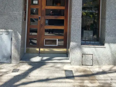 ALQUILER DEPTO. 3 AMBIENTES EN CALLE ZUVIRÍA 90, 6to. PISO (CABA)
