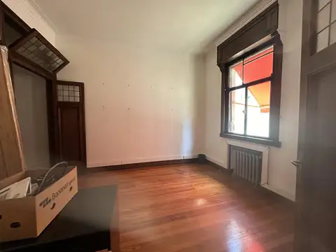 Oficina de 105m2 en ALQUILER en MICROCENTRO.