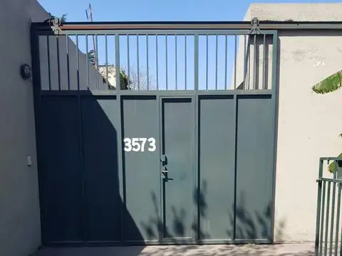 DEPOSITO + casa+gran terreno libre