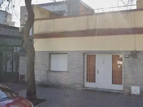 ALQUILER - Dos Ambientes con patio y terraza - Parque Patricios