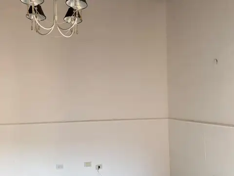 Depto Tipo Casa en Alquiler de 2 ambientes