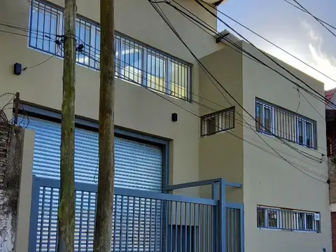 Galpón con detalles de Confort , Tecnología y Seguridad