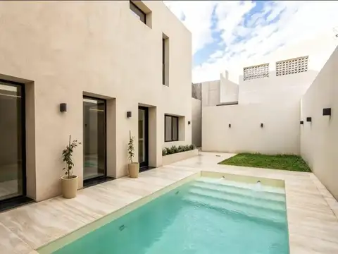 Casa 10 ambientes con 2 baños