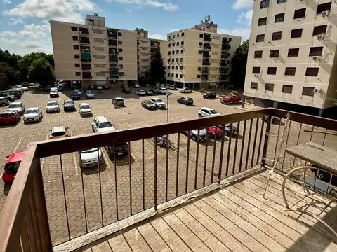 Departamento 4 ambientes en Martinez.