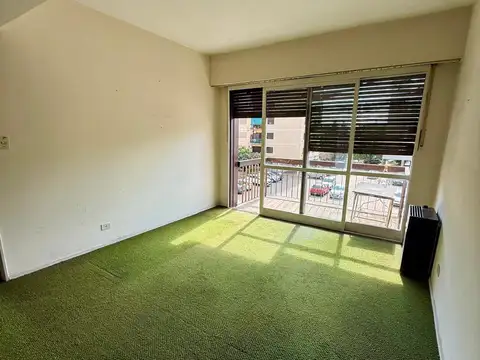 Departamento en Venta en Martínez, USD 125.000