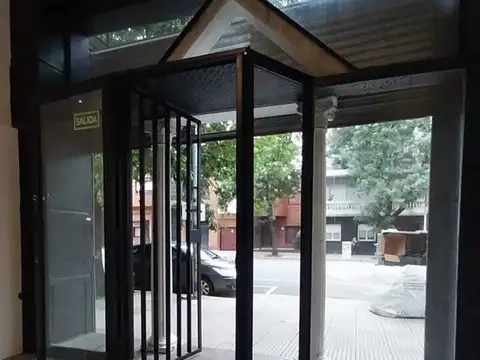 Avenida Forest 1300