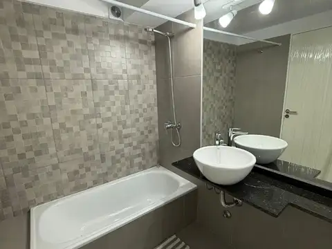 Departamento en Alquiler en Echesortu, $ 690.000