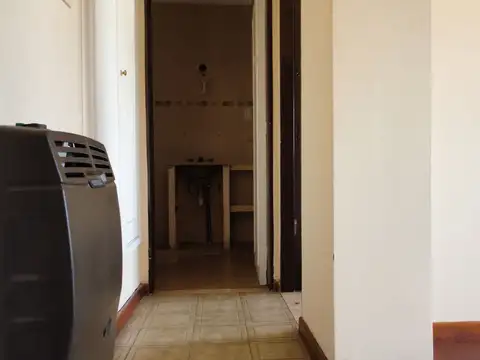 Departamento 6 ambientes con 4 baños