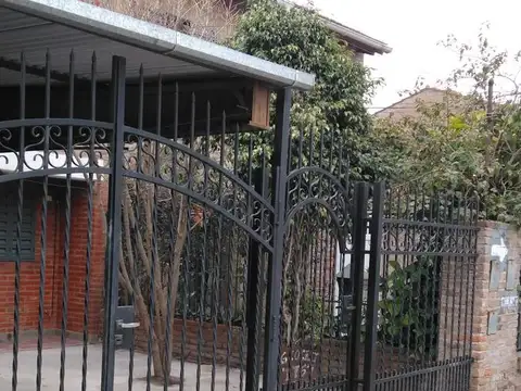 Casa en Fisherton a metros de Av Mendoza