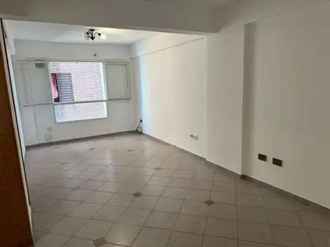 Departamento 5 ambientes con 1 baño