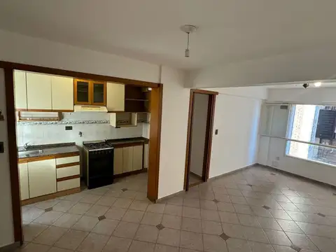 Deán Funes 2400