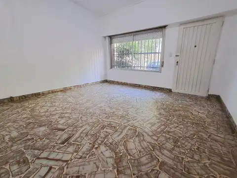 Casa en Alquiler en Villa Maipu, $ 1.100.000