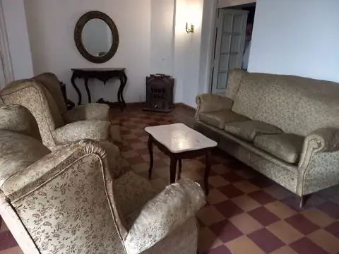 VENTA DEPARTAMENTO 4 DORM C/ 2 PATIOS EN B CENTRO