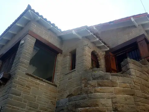 Casa en alquiler  MARZO A DICIEMBRE en Punta Mogotes