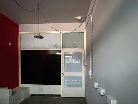Local en Alquiler en Rosario, $ 190.000