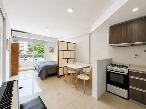 Venta Monoambiente V Urquiza Muy Luminoso c/Balcón