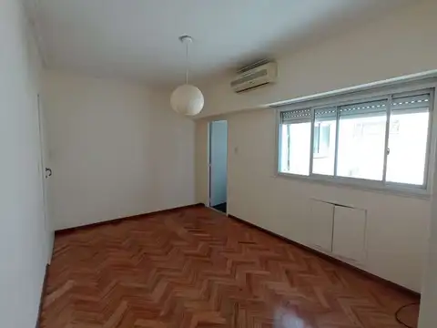 Avenida Acoyte 100, Piso 7