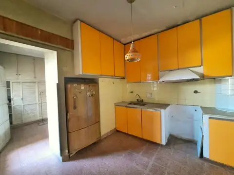 VENTA GALPON/DEPOSITO CON VIVIENDA 320 M2 VALENTIN ALSINA